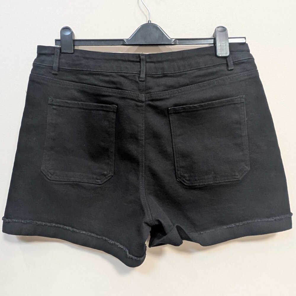 One5One Veda High Rise Shorts - Picture 3 of 3